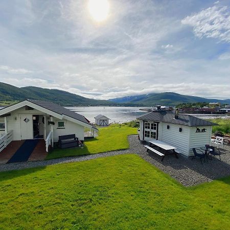 Visit Leif At Senja Apartment Gibostad ภายนอก รูปภาพ